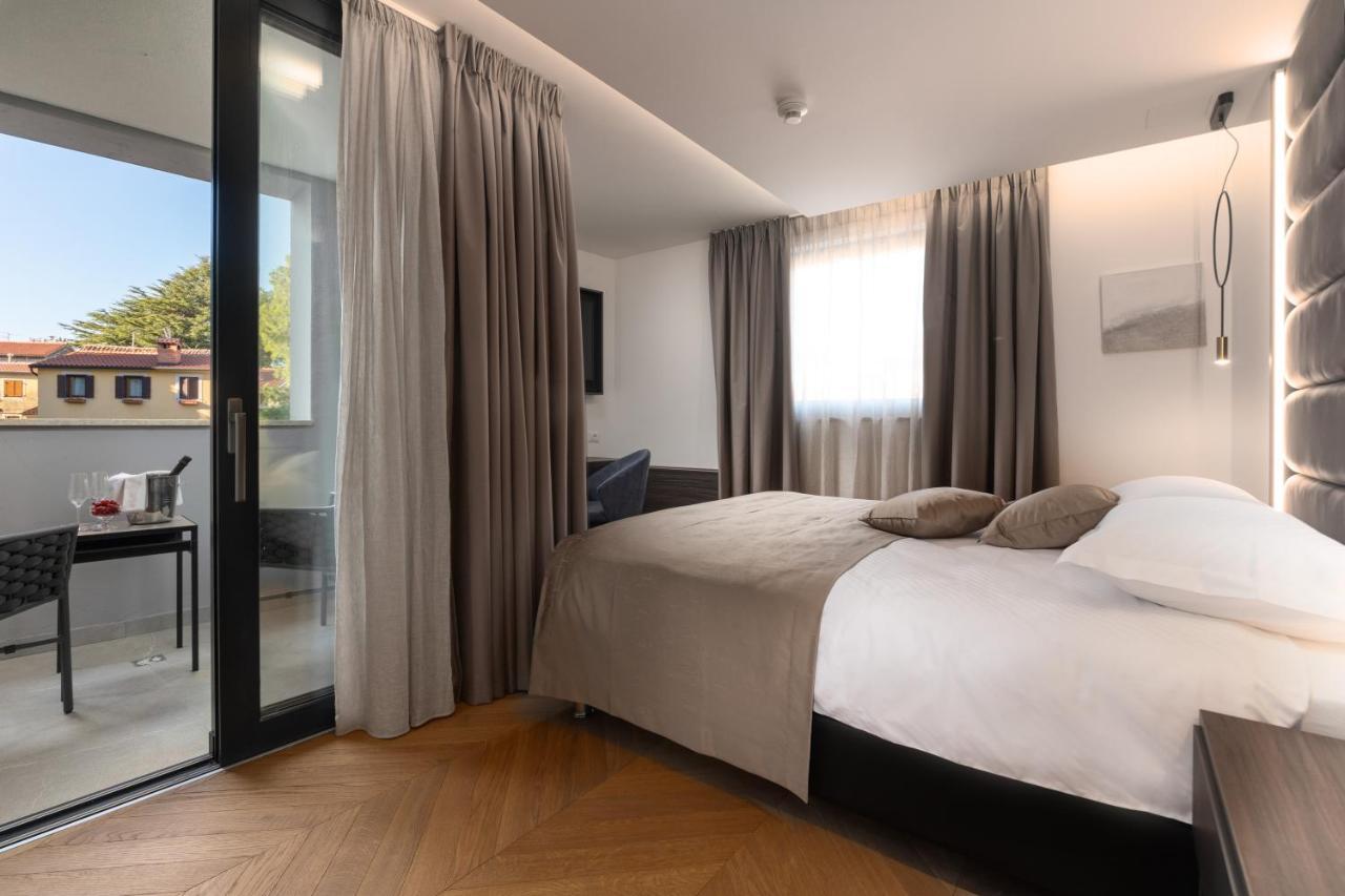 Hotel Cittar Новиград Екстериор снимка