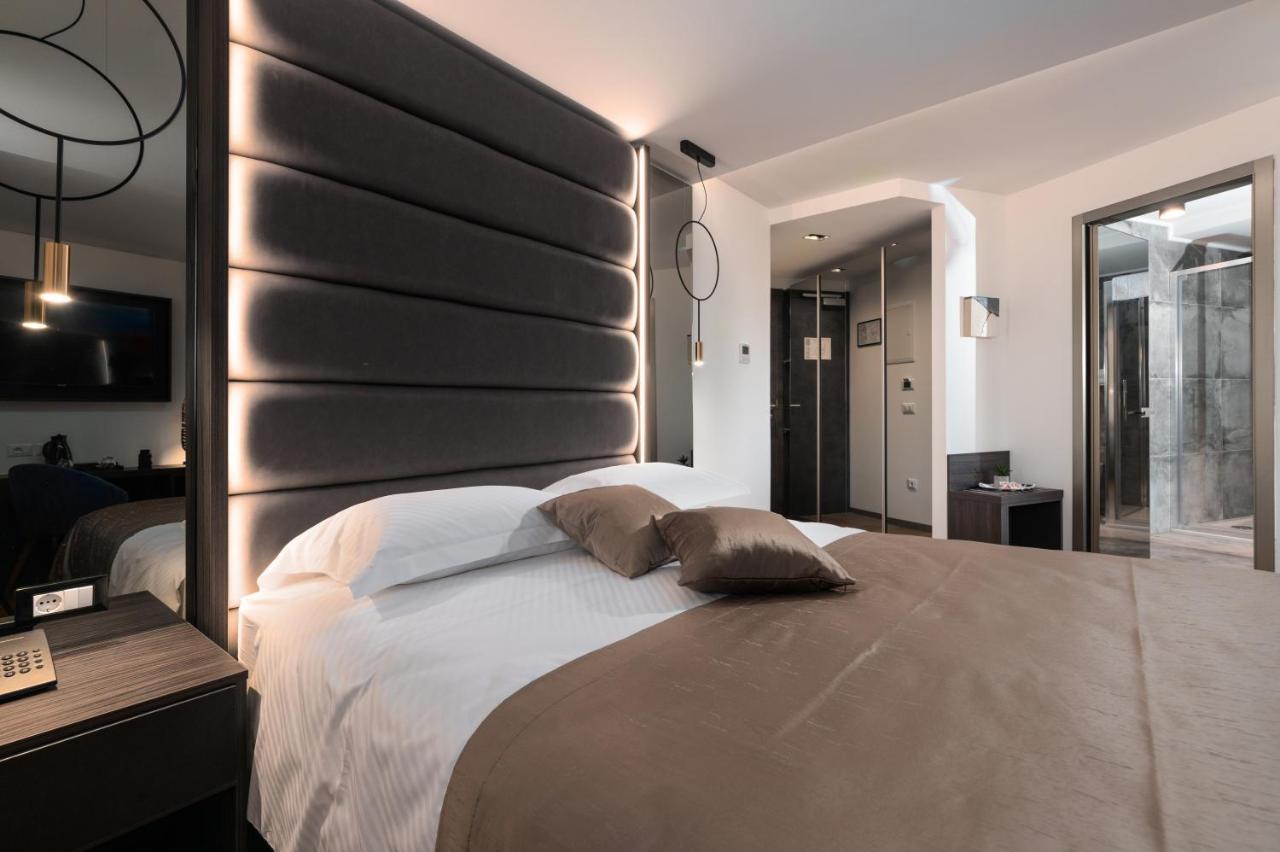 Hotel Cittar Новиград Екстериор снимка