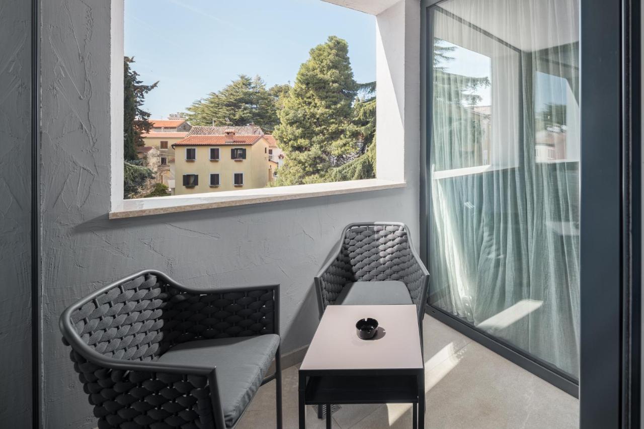 Hotel Cittar Новиград Екстериор снимка