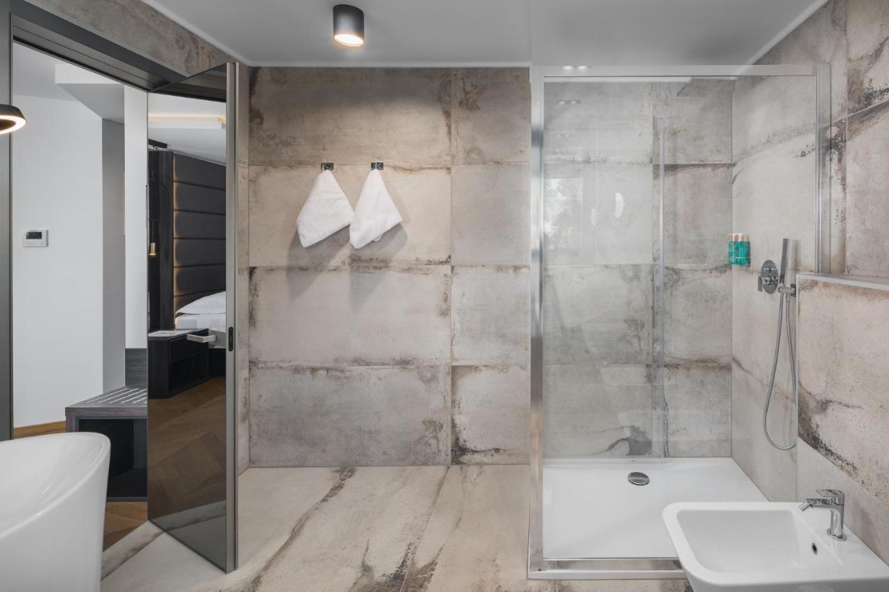 Hotel Cittar Новиград Екстериор снимка