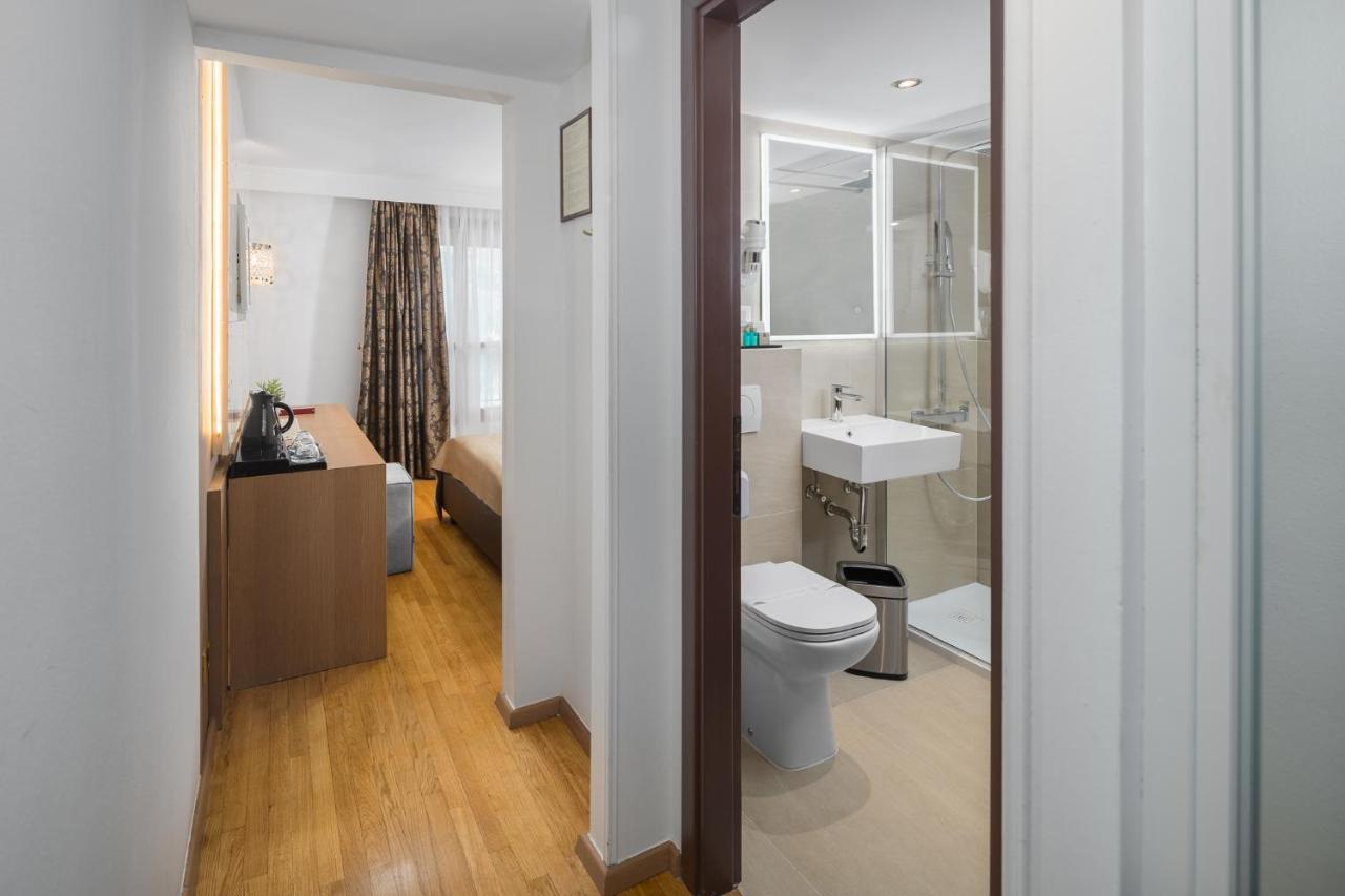Hotel Cittar Новиград Екстериор снимка