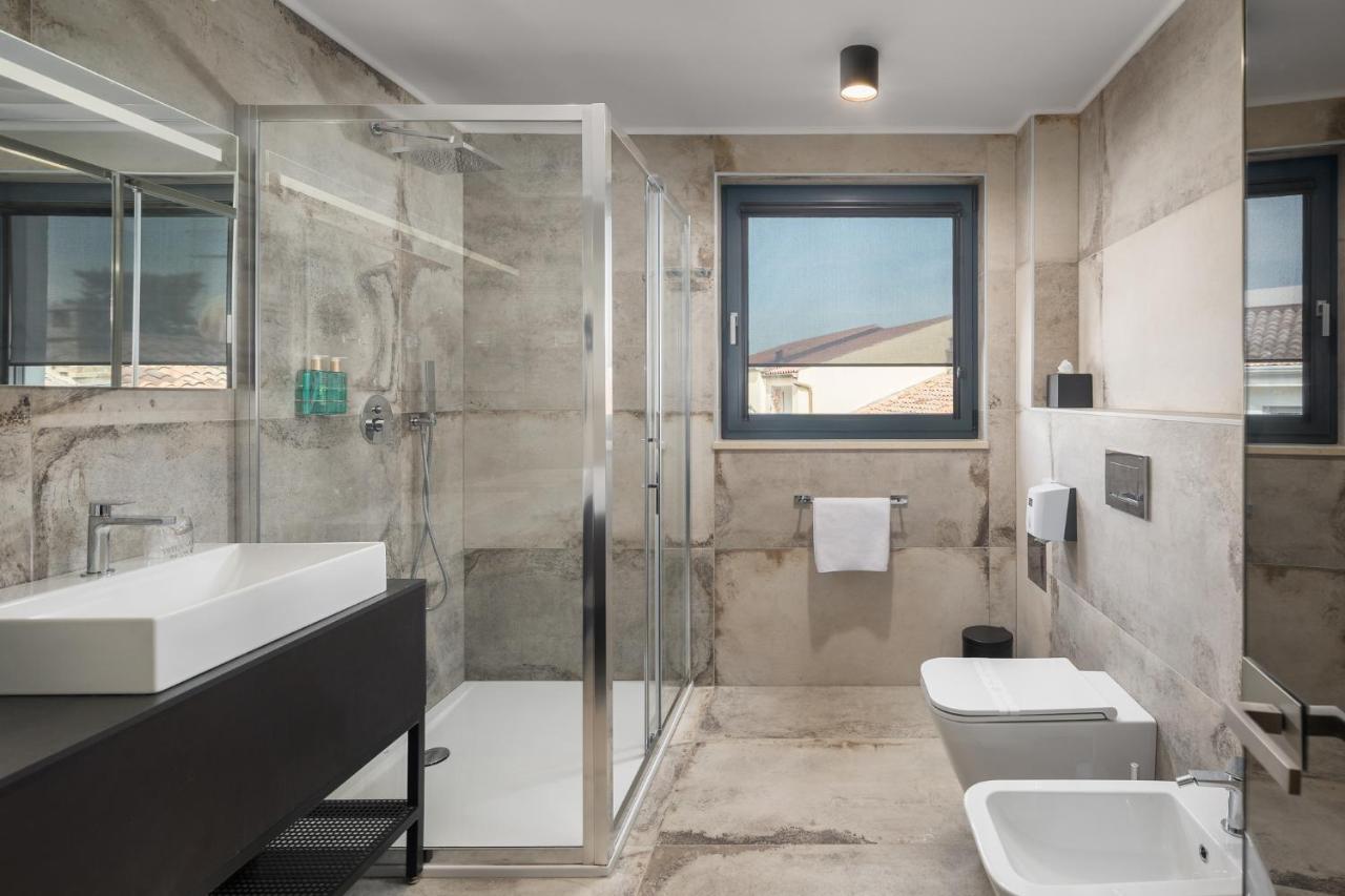 Hotel Cittar Новиград Екстериор снимка