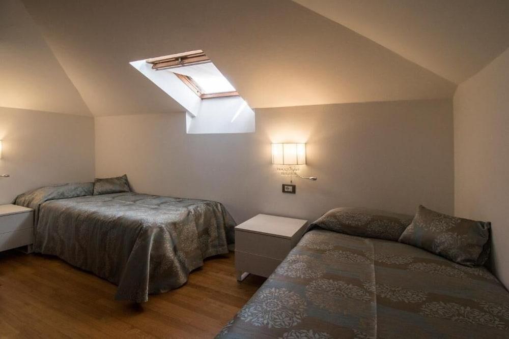 Hotel Cittar Новиград Екстериор снимка